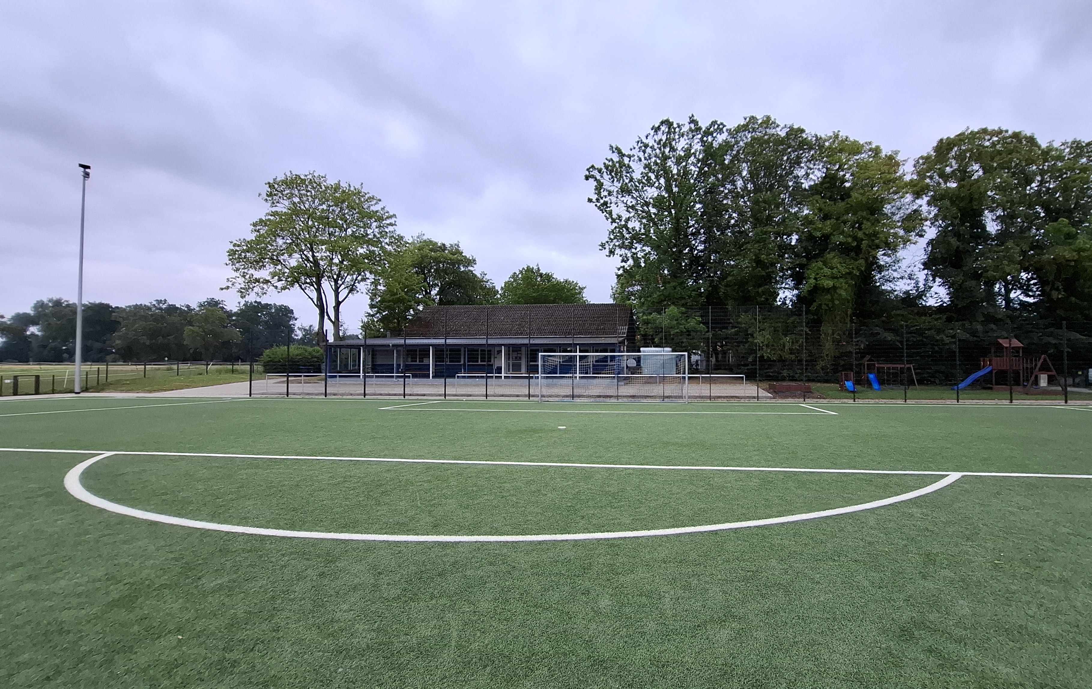 Vereinsheim und Sportplatz TuS Schwefe